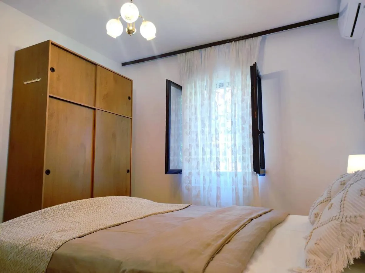 Apartment Olive II Kastela Croatia