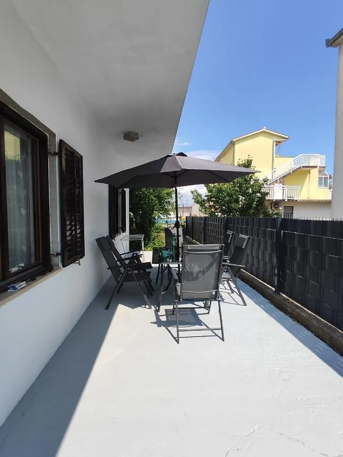 Apartment Olive II Kastela