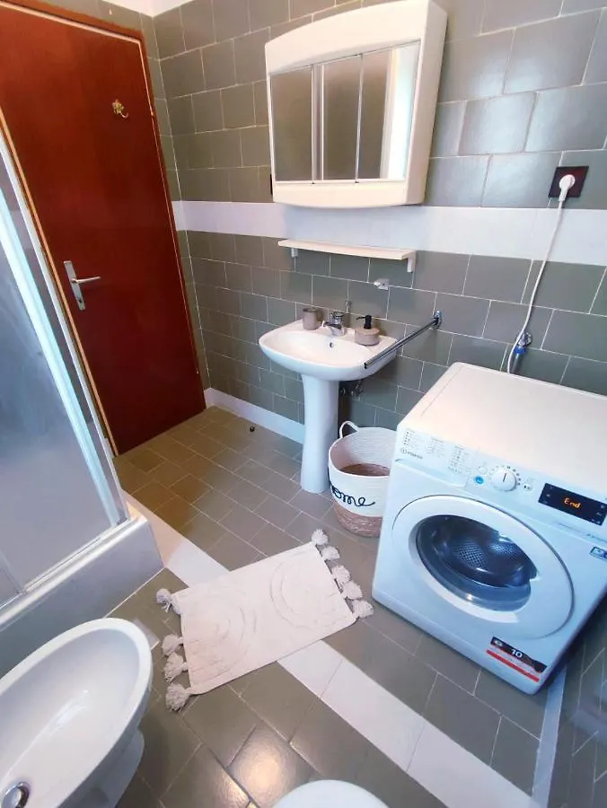 Apartment Olive II Kastela Croatia