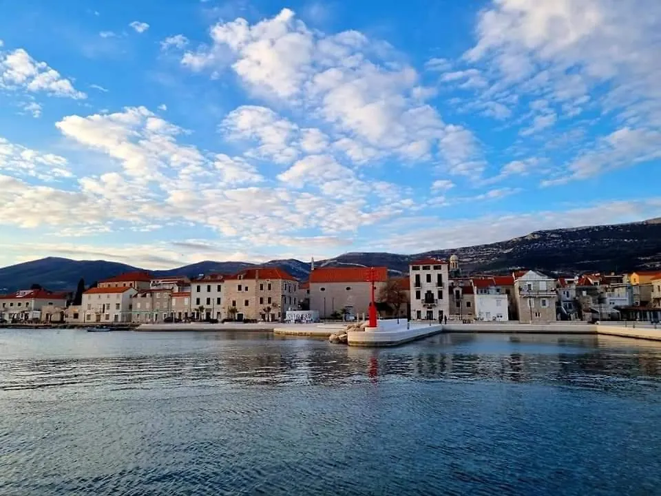 Apartment Olive II Kastela